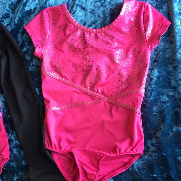 Two leotards - Picture 2 of 4